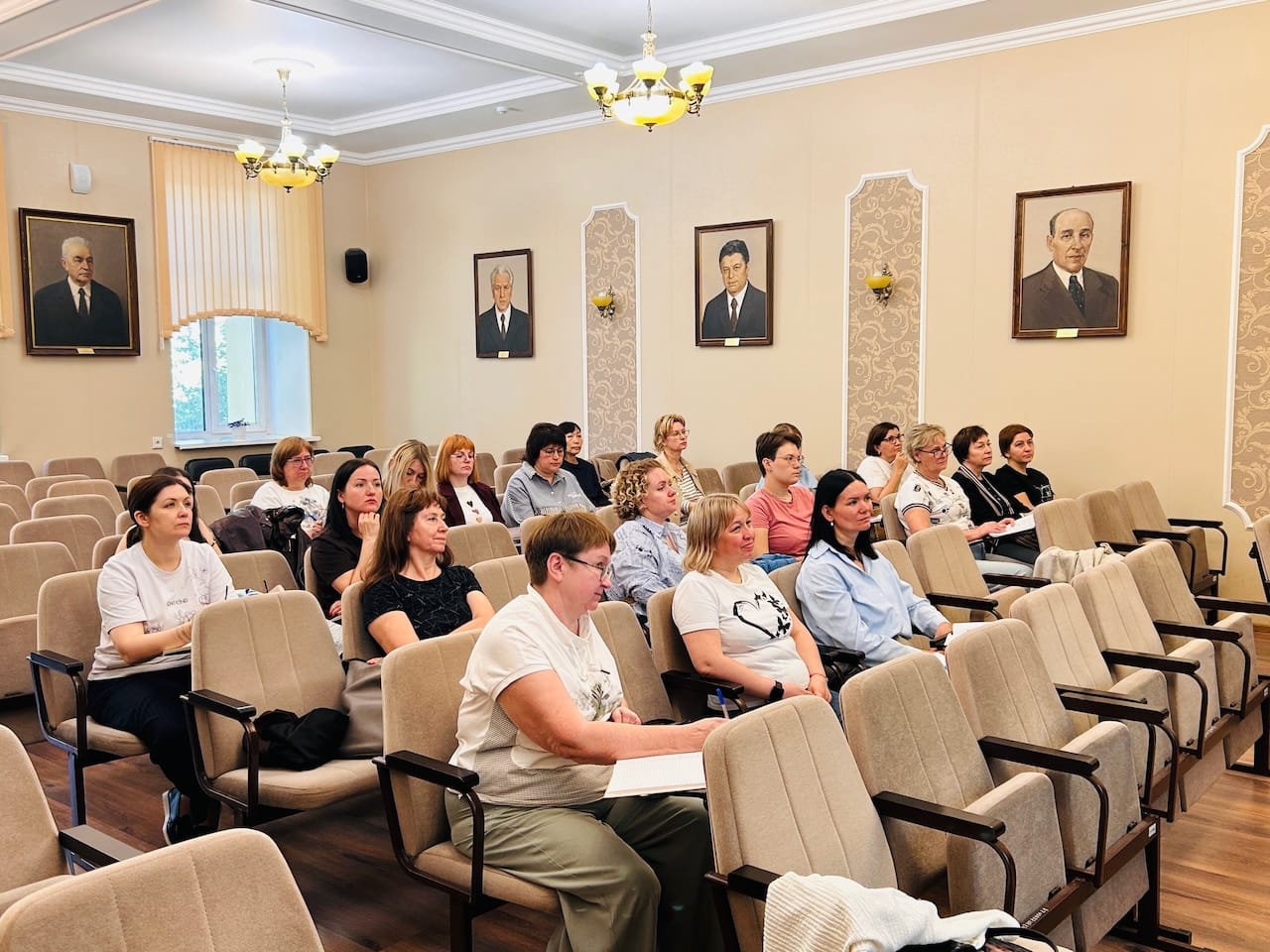 Начало занятий для врачей в Институте ДПО